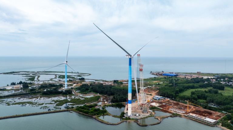 UPDATED: 20 MW Wind Turbine Prototype in China Suffers Blade Failure — Reports