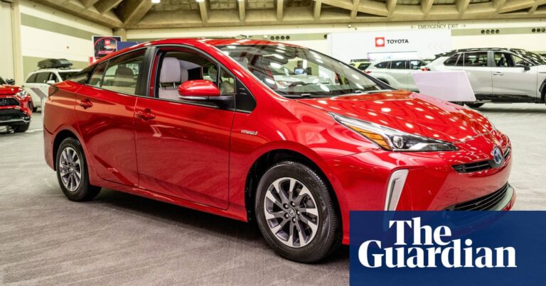 UK car industry hails plan for Prius-style hybrids to stay on sale after 2030 | Automotive industry