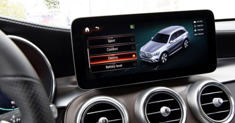 Plug-in hybrids pollute almost as much as petrol cars – EU data