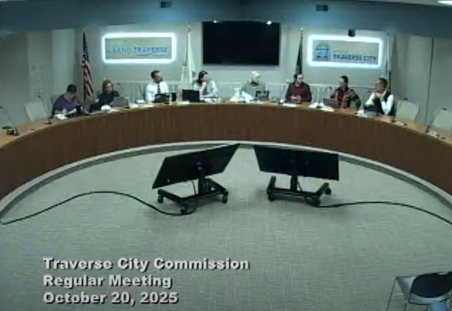 Traverse City Approves Ethics Ordinance, Explores Electric Vehicle Push