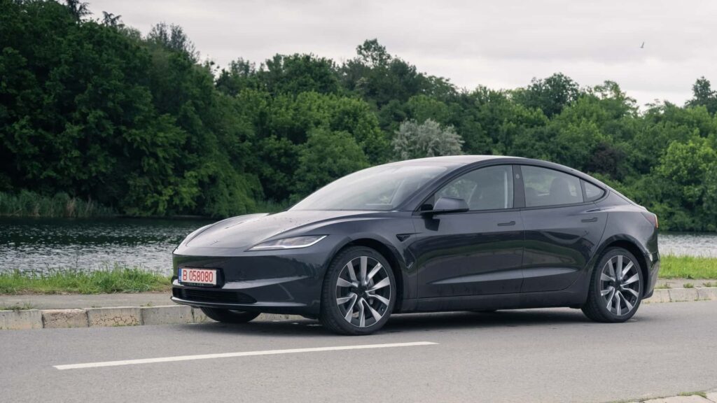 How Long Do EV Batteries Last Before They Die?