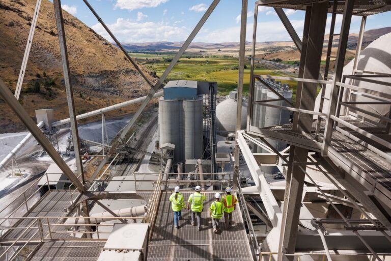 Ash Grove Cement Company Pursues Energy Efficiency 