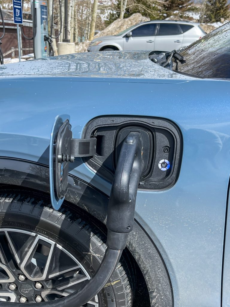 Denver company Helios Charging to install seven fast-chargers for electric vehicles in Breckenridge