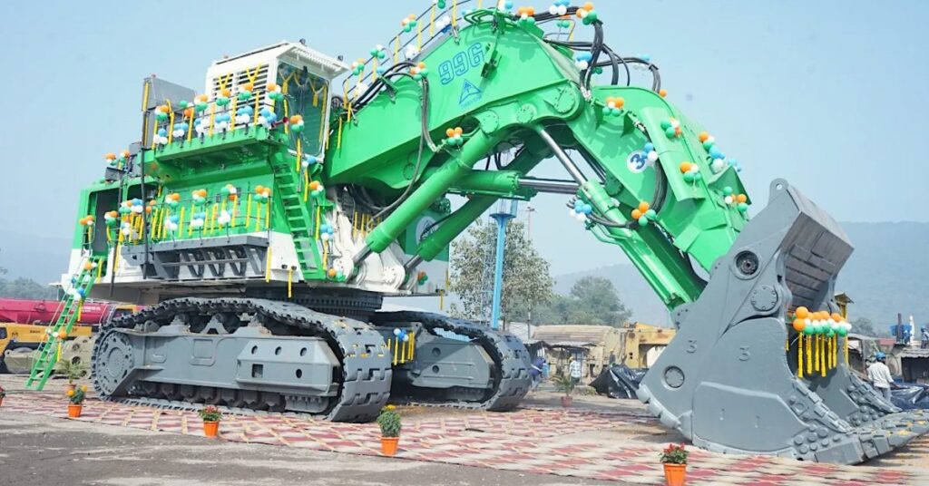 MASSIVE 600 ton excavator converted from diesel to electric