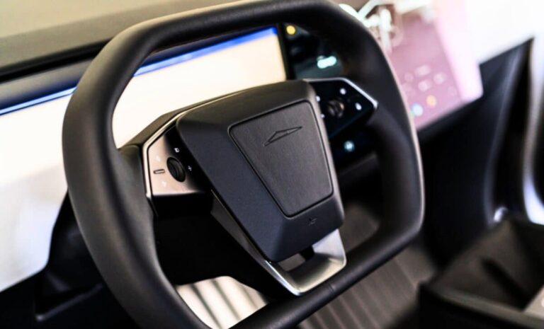 The Wheel Of An EV And Couldn’t Ignore This Diesel Advantage