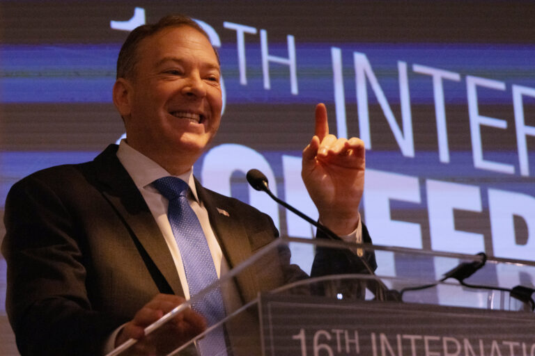 Lee Zeldin, keynote speaker at the Heartland Institute’s 16th International Conference on Climate Change, thanks attendees for electing Donald Trump. Credit: Gabriel Castilho/Inside Climate News