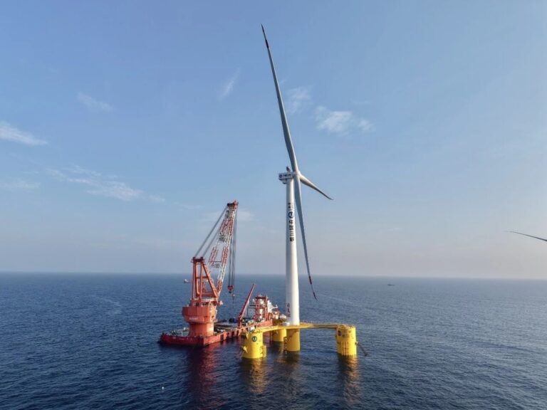 China Three Gorges Installs ‘World’s Largest’ Single-Unit Floating Wind Platform Offshore Yangjiang