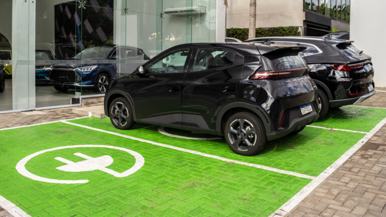 China leads in clean energy but the US can catch up 