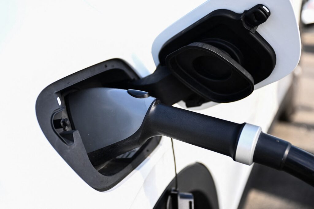 To lower building costs, state wrongly takes aim at EV chargers for new apartments – Marin Independent Journal