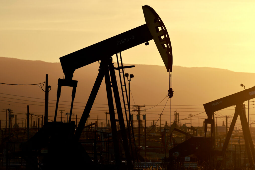 An oil field in Kern County, California. Credit: Mario Tama/Getty Images