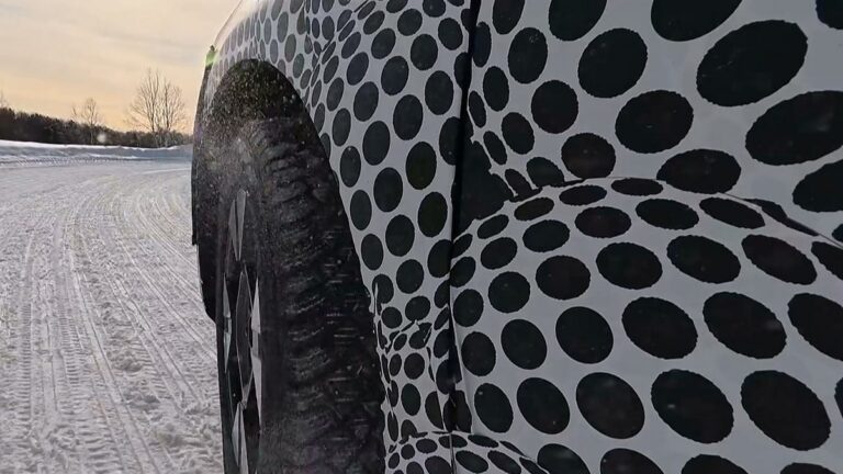 Ford's new pickup seen in spy-like videos as it gets tested on roads