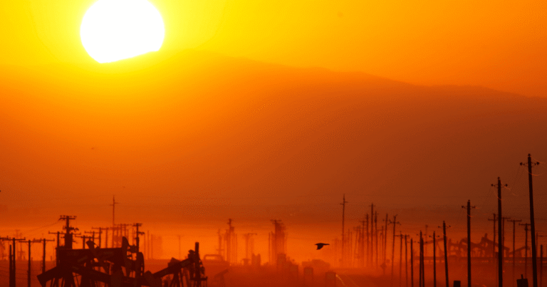 Big Oil Is Getting Sued for Heat Deaths. It’s Fighting Back With an Army of Immunity Laws. – Mother Jones