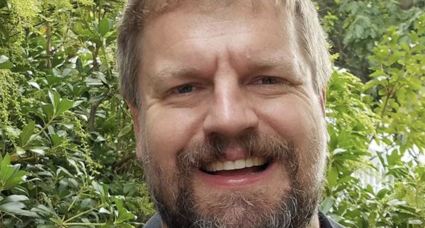 Environmental science professor dives into swimming, fishing potential of city's rivers | University Times