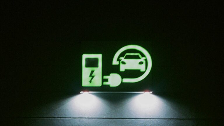 Record Mexican EV Sales Contrast 57% Slump in Domestic Production