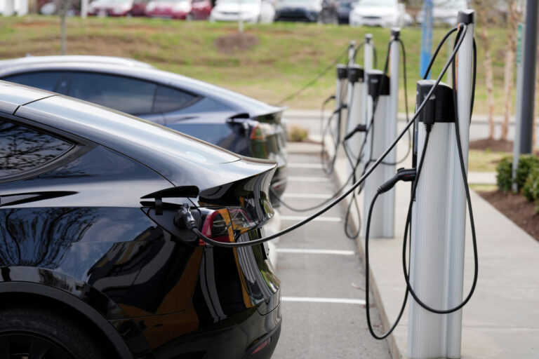 How hot weather affects electric vehicles