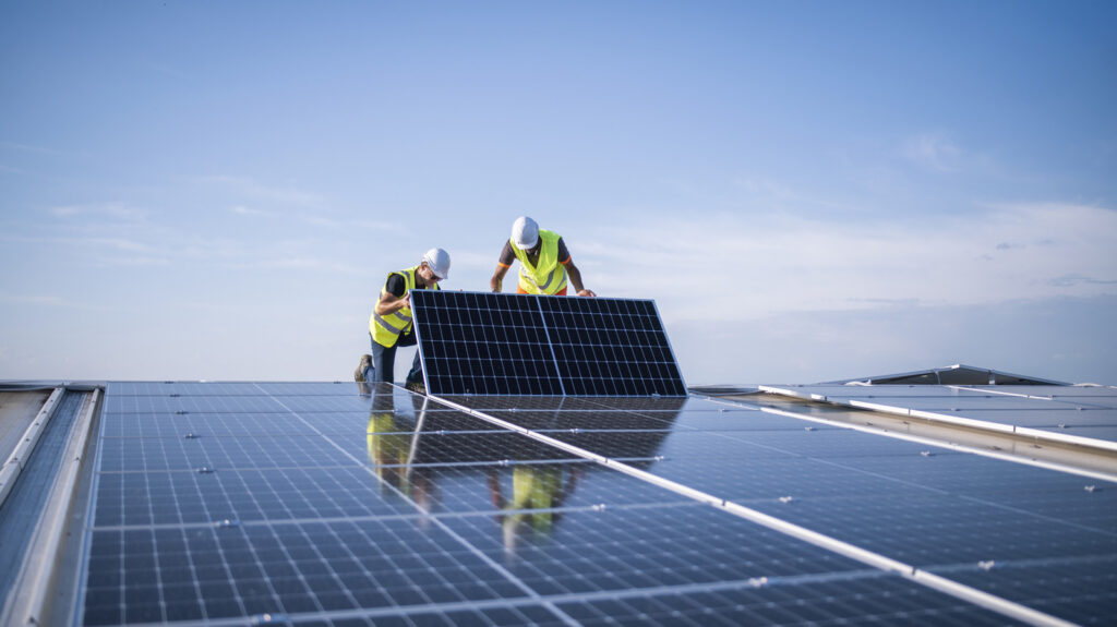 9 States With The Most Solar Panels (And How They Use Them)