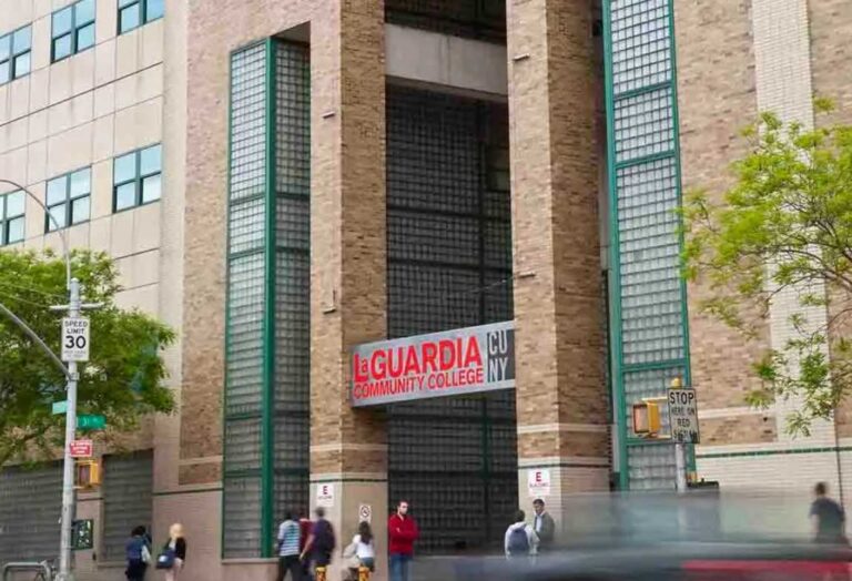 Bridges to REST brings hands-on renewable energy training to LaGuardia Community College – QNS