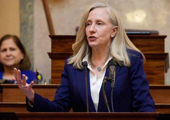Gov. Spanberger calls for six-year freeze to electric rates, tripling customer bill credits in NextEra-Dominion Filing