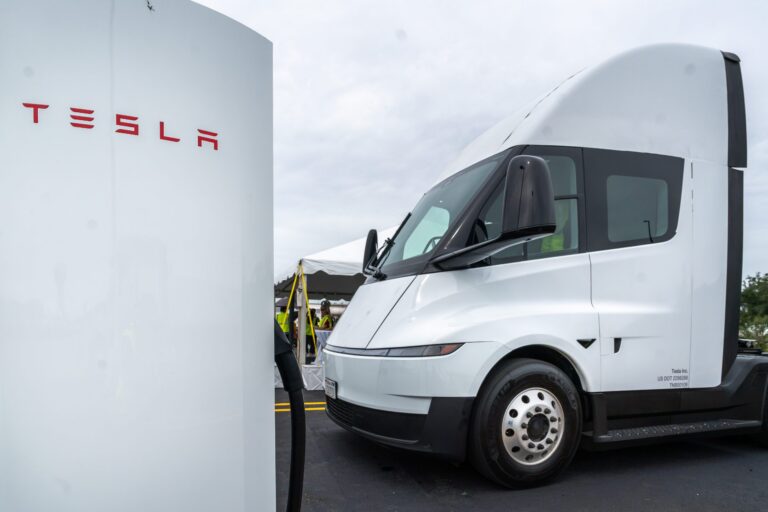 Heavy duty electric truck charging opens in Bryan County